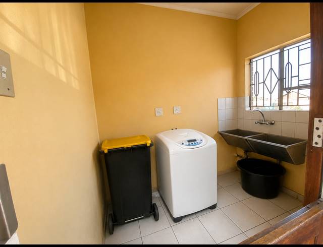 3 BEDROOM HOUSE FOR SALE IN BEDWORTH PARK